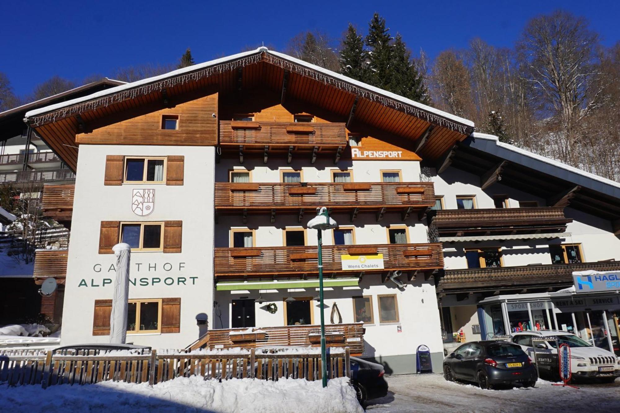 Gasthof Alpensport Saalbach-Hinterglemm Exterior photo
